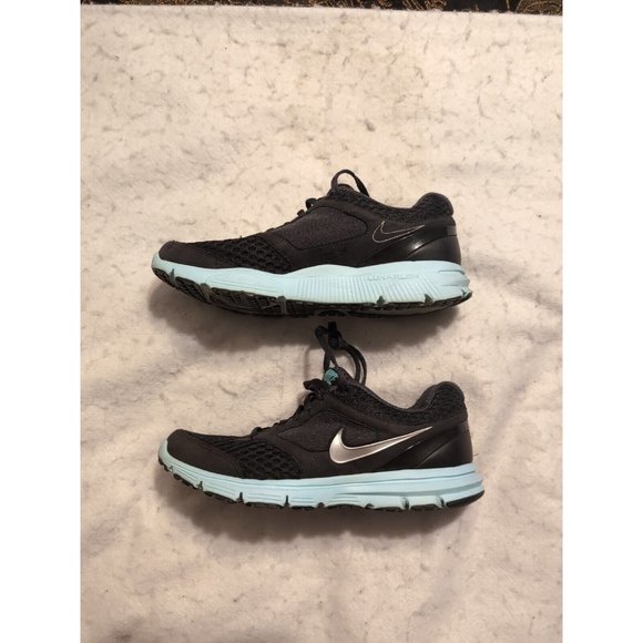 Nike Lunarfly 2 Women's Size 6 Athletic Running Comfort Sneaker 452418-014 - Picture 1 of 10